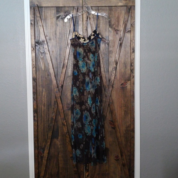 Sundress - Picture 2 of 2